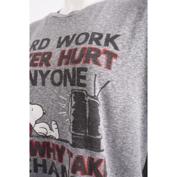 Peanuts Womens Snoopy T-Shirt XL Gray Hard Work Never Hurt Anyone Graphic Tee - Picture 4 of 6